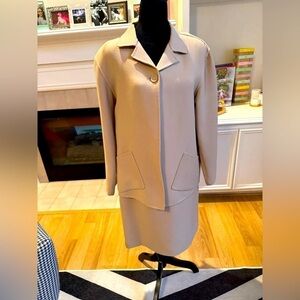 OSCAR DE LA RENTA Vintage Union Made 1980's Tan Dress & Jacket Set Size 8